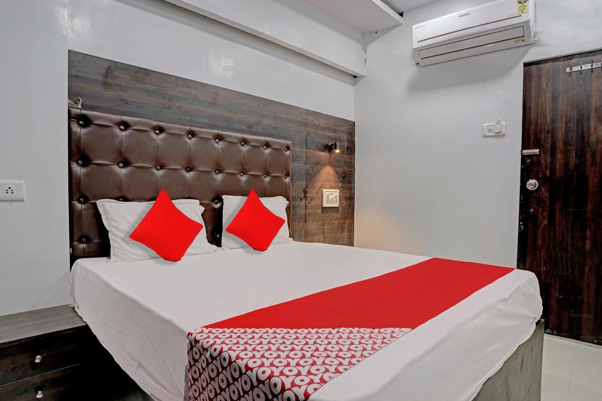 Hotel O Nithyanand Mumbai Exteriör bild