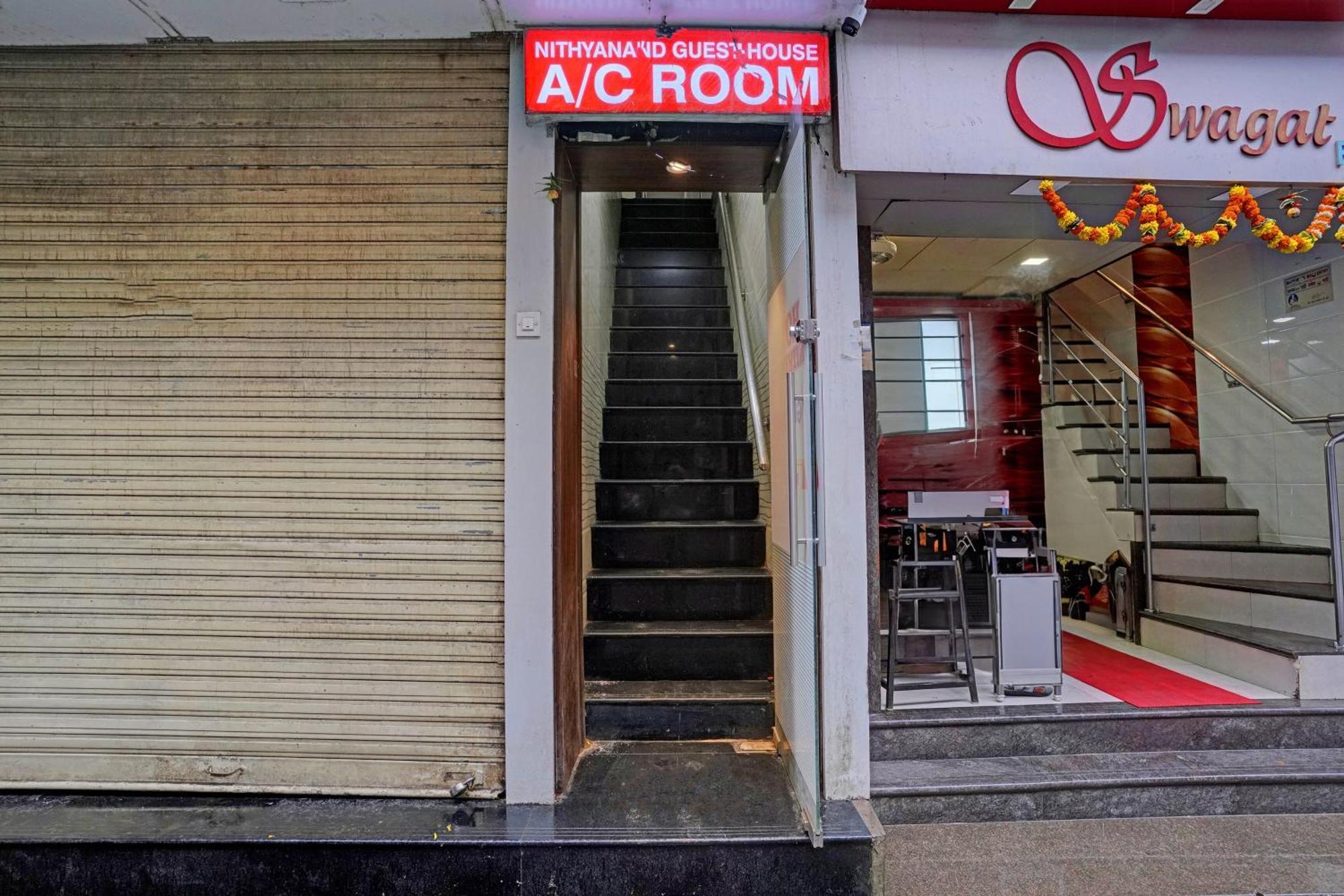 Hotel O Nithyanand Mumbai Exteriör bild
